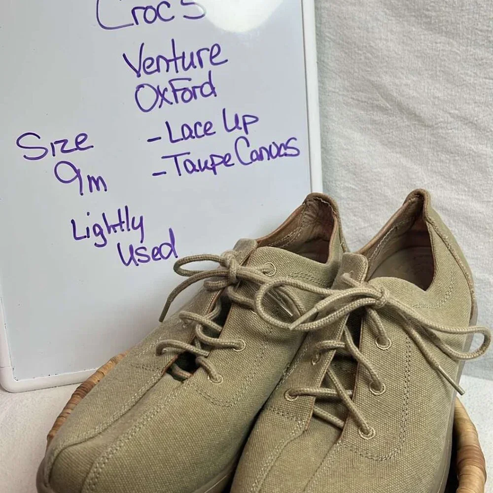 Crocs Men's Khaki‎ Canvas Lace Up Oxfords SZ 9M Office Casual Hipster Comfort